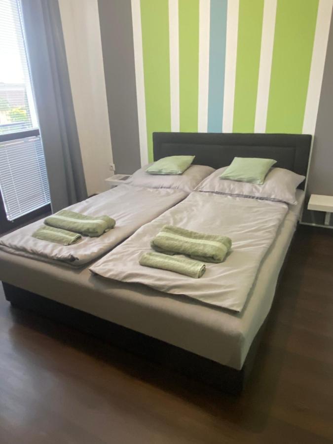 Lexi Classic Apartman Hajduszoboszlo Luaran gambar