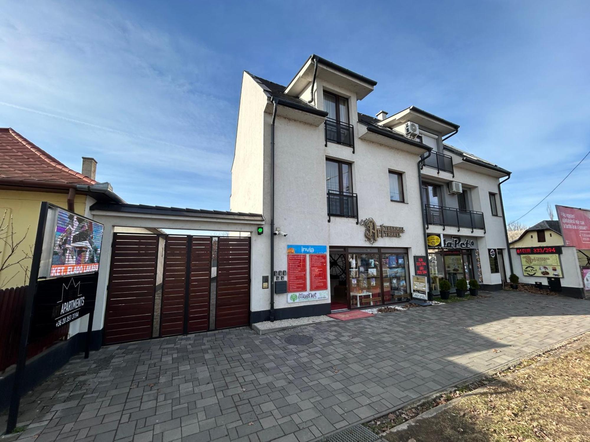 Lexi Classic Apartman Hajduszoboszlo Luaran gambar